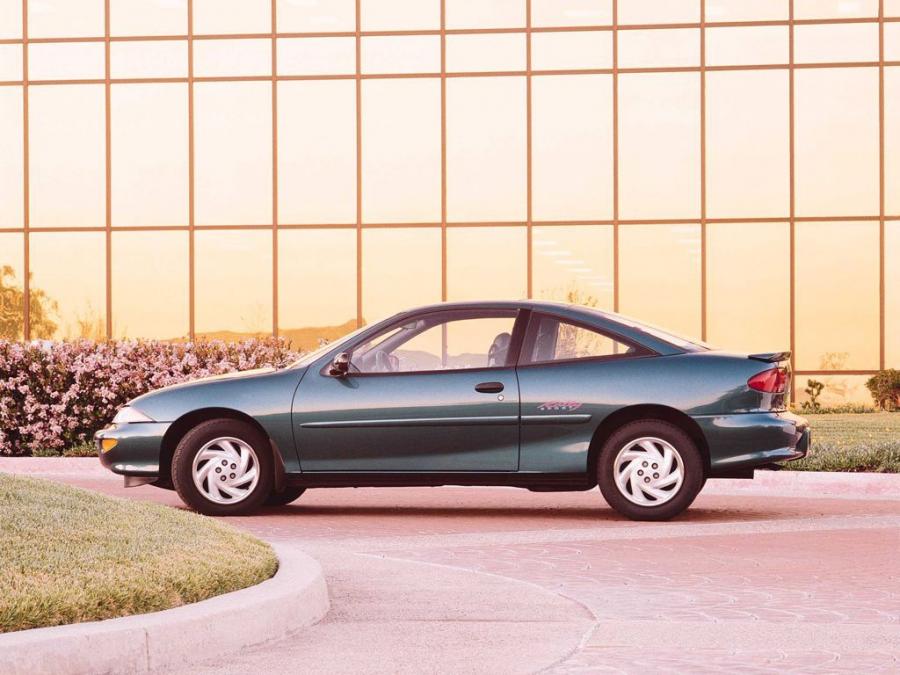  Chevrolet Cavalier Coupe 1995 года  (фото 2 из 6)